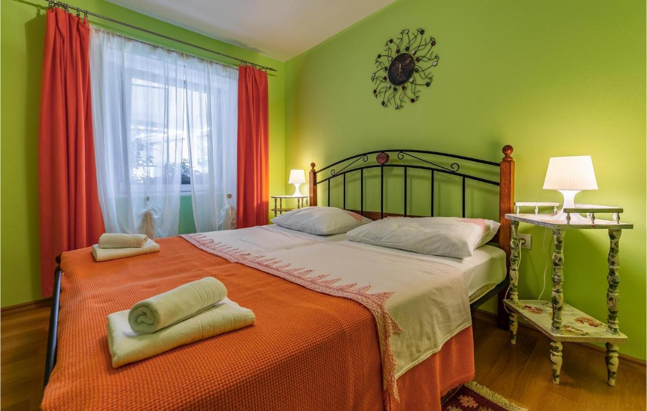 Nice Apartment In Premantura With Wifi מראה חיצוני תמונה